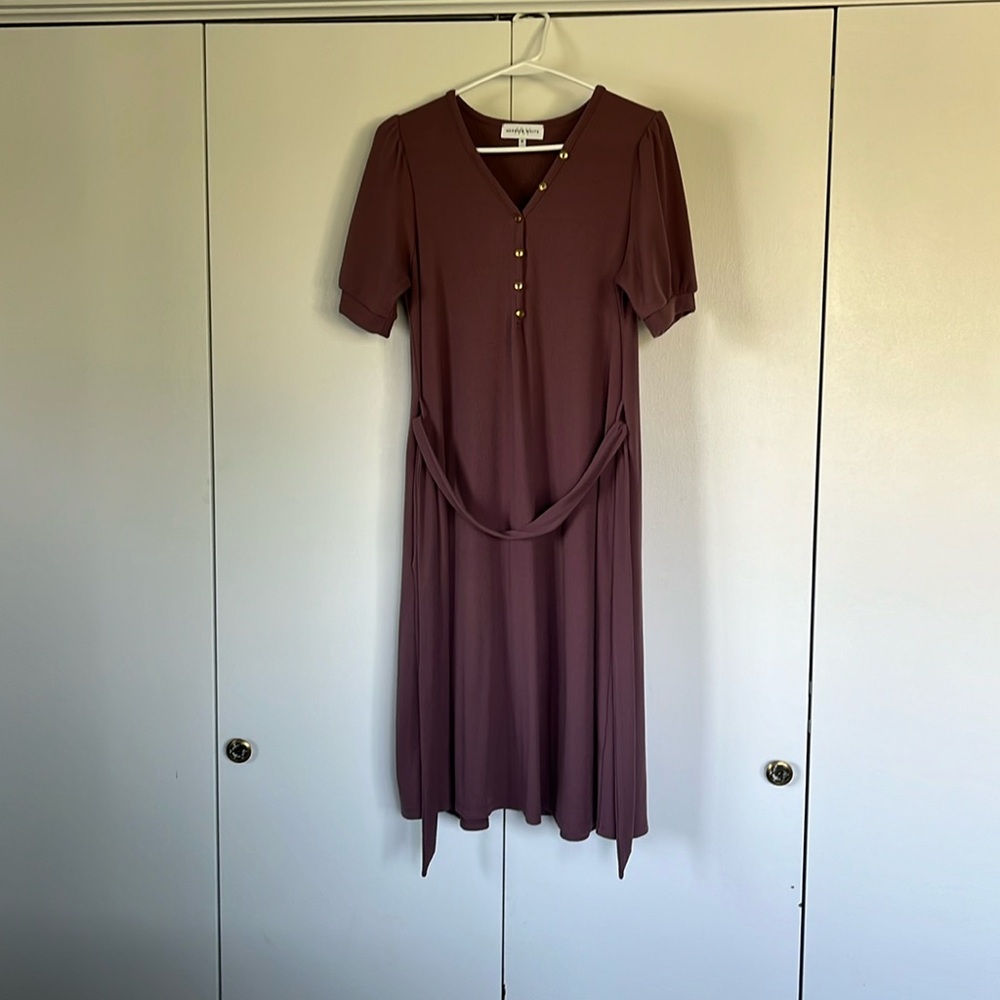 Merrick white v neck dress